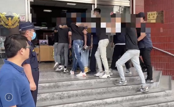 水仙宮前敬酒竟衍生亂鬥 民雄警方迅即逮20人送辦