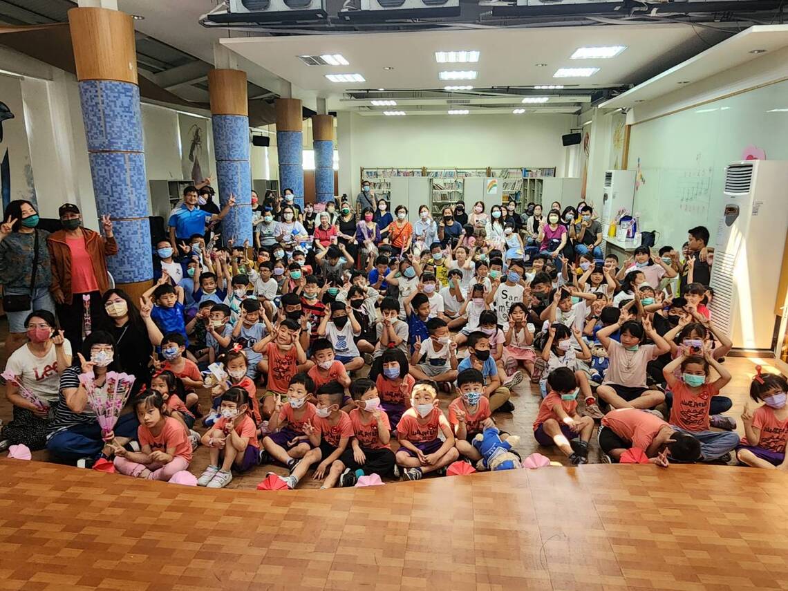 漾新聞|去「有汕」的地方「友善」溫馨五月情 汕尾國小辦熊讚ㄟ媽媽