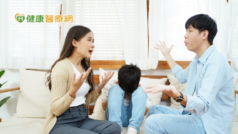 婚姻真的走不下去了 如何跟孩子開口說爸媽要離婚?