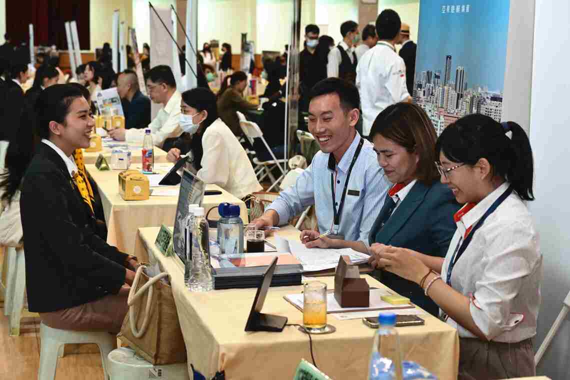 漾新聞|高餐大就業博覽會吸引3千6百多個職缺 澳門美高梅酒店跨海招募炙手可熱
