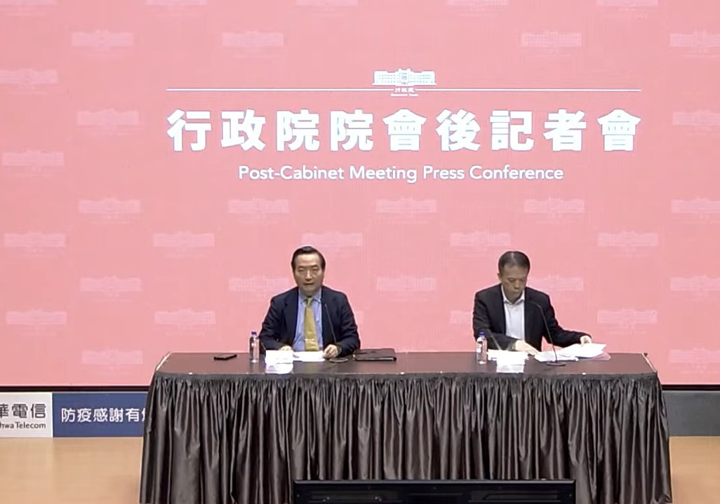 （圖／翻攝自YouTube頻道行政院開麥啦-2直播）