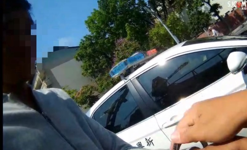 男貪杯灌高粱酒駕上路 警攔查酒測發現竟是贓車