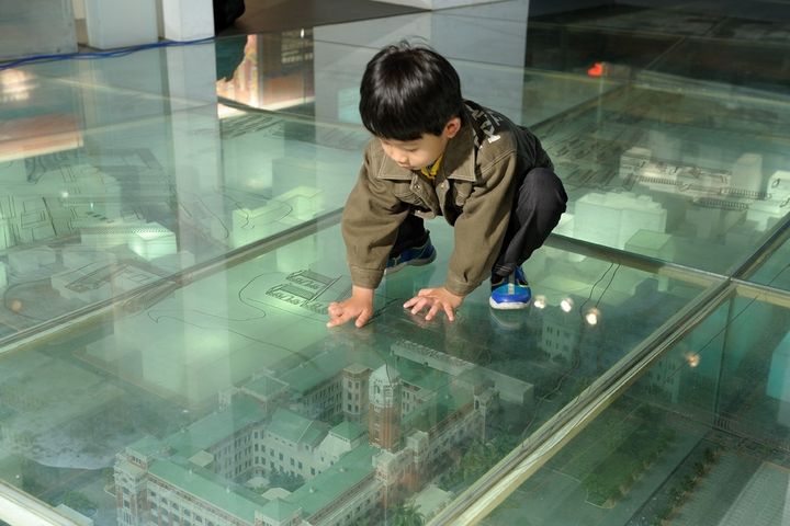 親子出遊 / 訪台北探索館360度環形劇場 慢遊大稻埕特色街屋