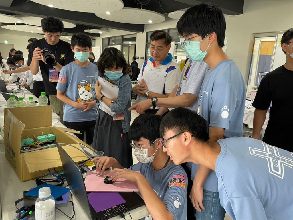 Garmin共同協辦仰望盃全國科學HomeRun實作大賽鼓勵學生設計思考專題實作,整合不同學科知