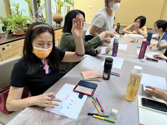 虎尾就業中心輔導協助 尹雅青「婦出江湖」找到職場第二春