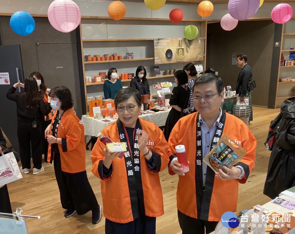 台灣棗道甜5月13日、14日參加台灣觀光協會在日本原宿舉辦「2023台遊館in原宿」活動,行銷推廣喔熊聯名商品。