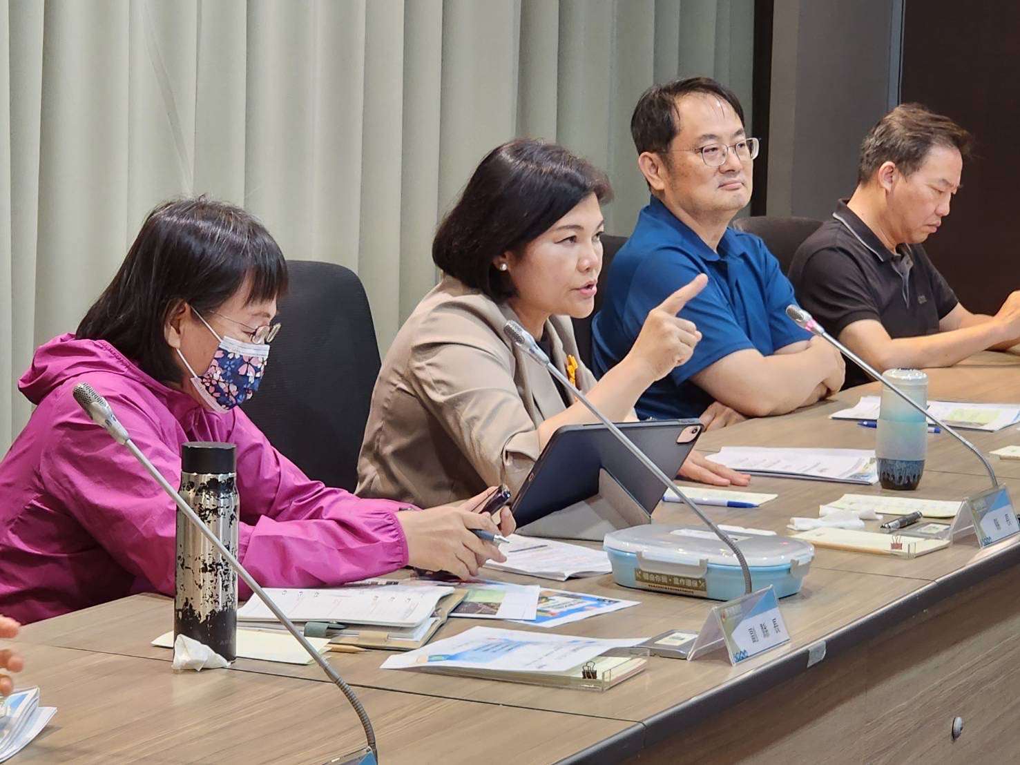 雲林縣召開道安會報  提升用路人行的安全
