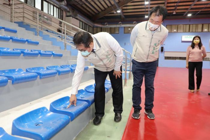 迎接全運會 黃偉哲市長開箱嶄新市立桌球館