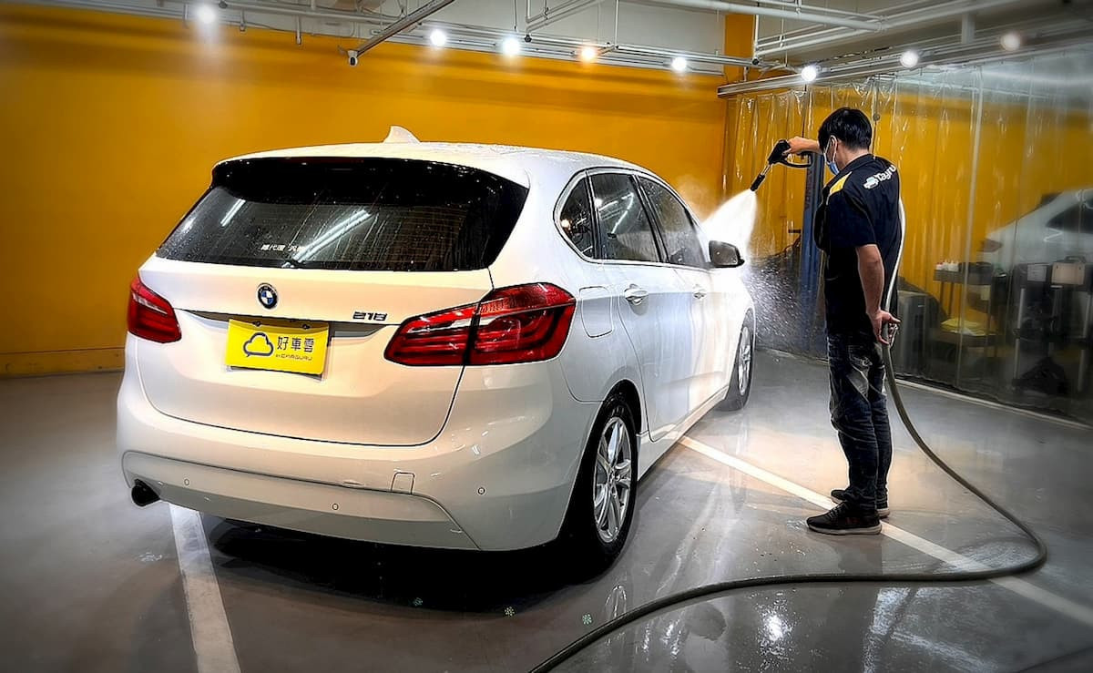 DA盾安汽車美容,複合式一條龍服務,提供全方位汽車美容。(圖/DA盾安汽車美容)