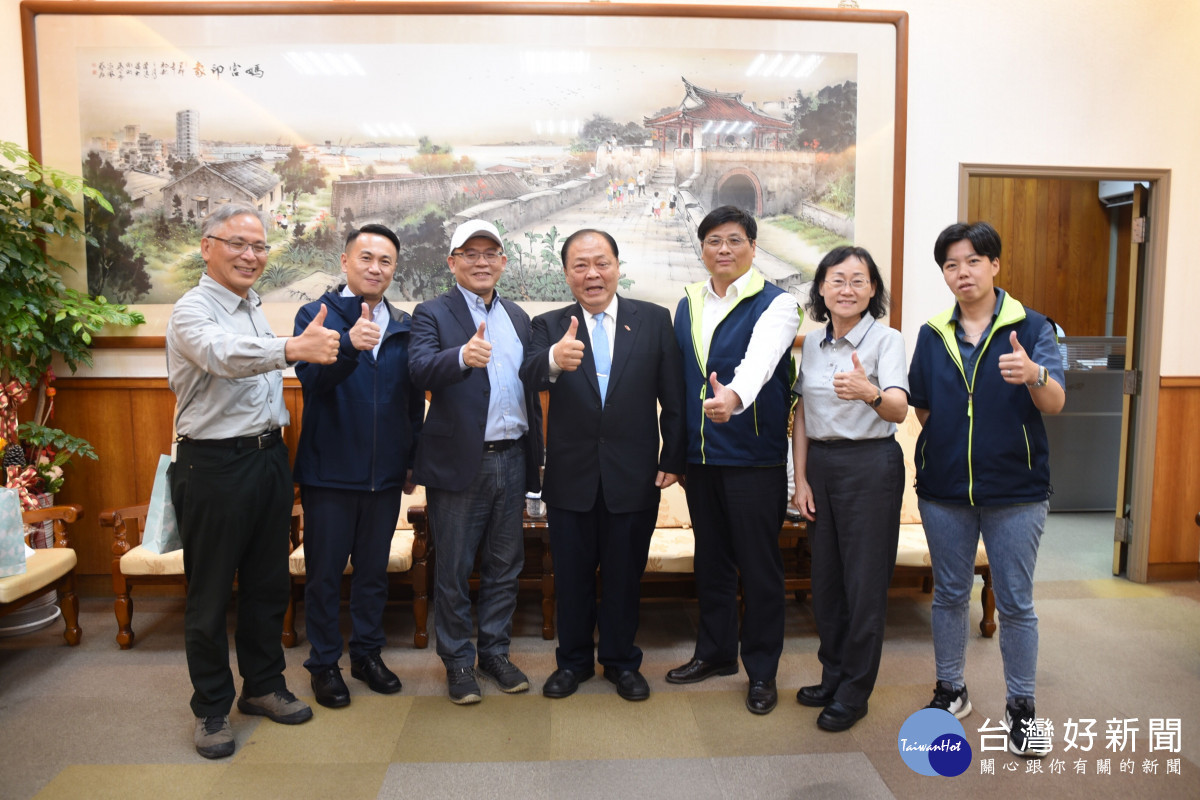 內政部次長花敬群拜會　陳光復期許共同落實居住正義