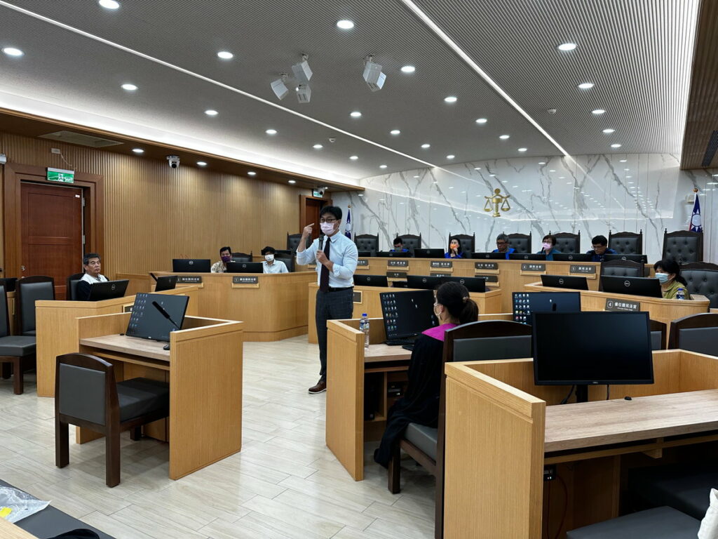 嘉義地方法院張庭長志偉講授國民法官制度