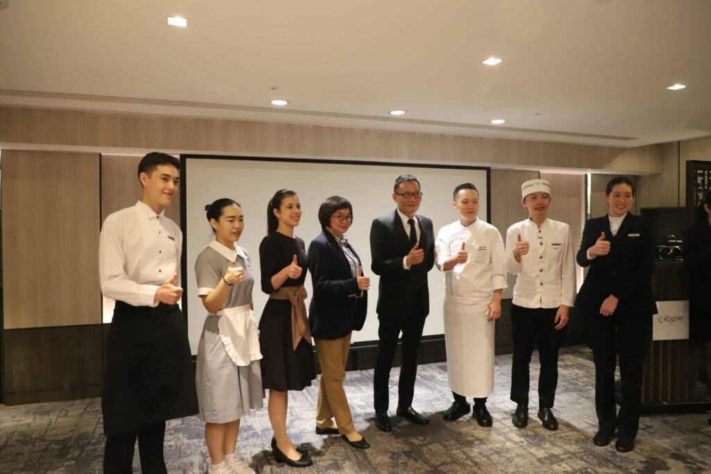 晶華國際酒店集團今日對外發表「2023年永續人才策略」,由集團人資長李靖文現場說明全新的「iGPS職場導航地圖」計畫。