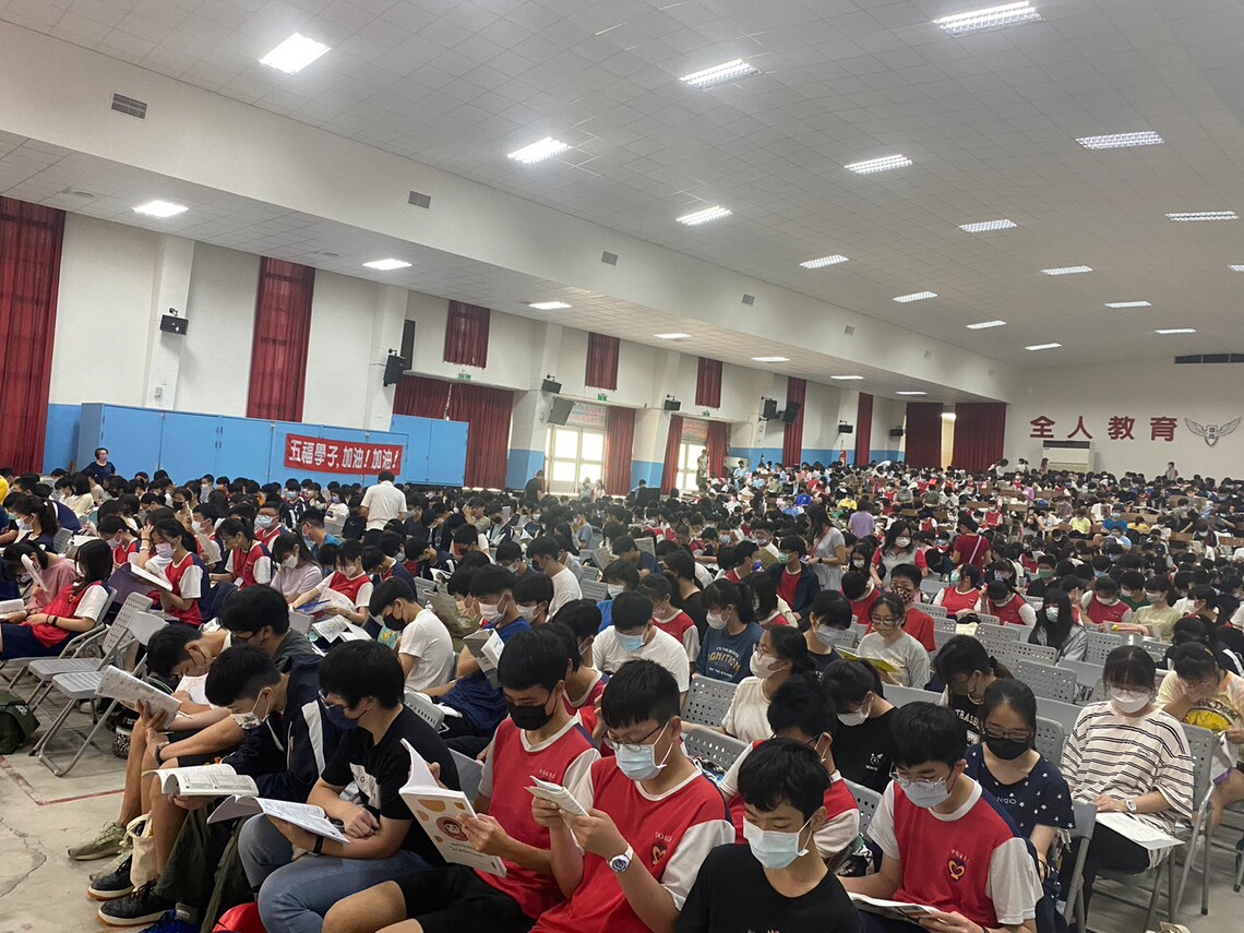 漾新聞|國中會考國文科考生認為難易不同 但題目靈活要廣泛閱讀