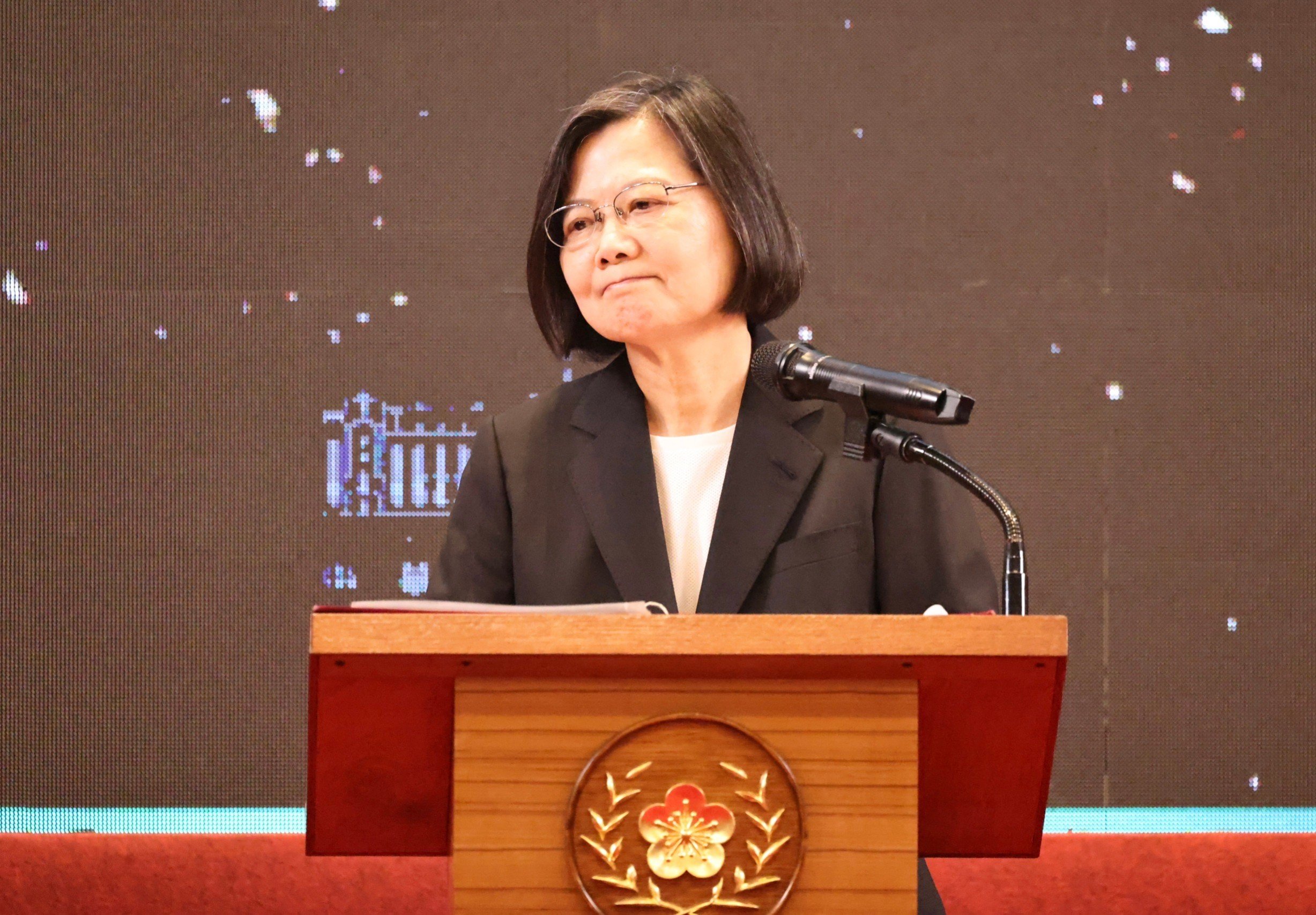 總統蔡英文今(20日)舉行執政七週年記者會。林啟弘攝