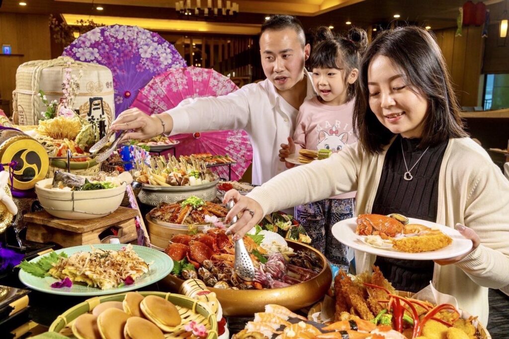 福容淡水漁碼店_日本美食節供應多樣化的日式料理還有親子友善DIY吧,盡情享受親子時光。