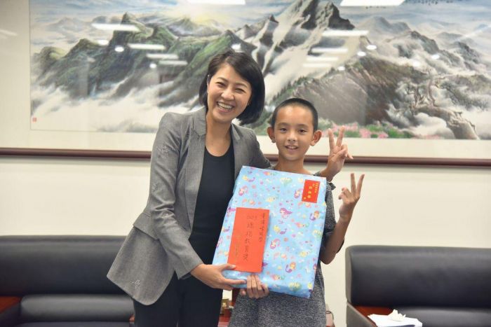水里國小黃偉峻獲總統教育獎 許淑華縣長接見嘉勉