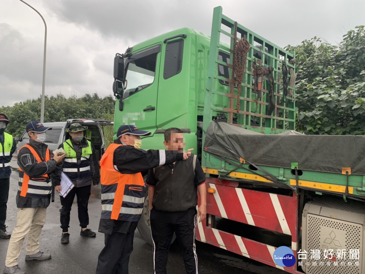 桃園貨運業座談會,攜手維護用路行車安全。