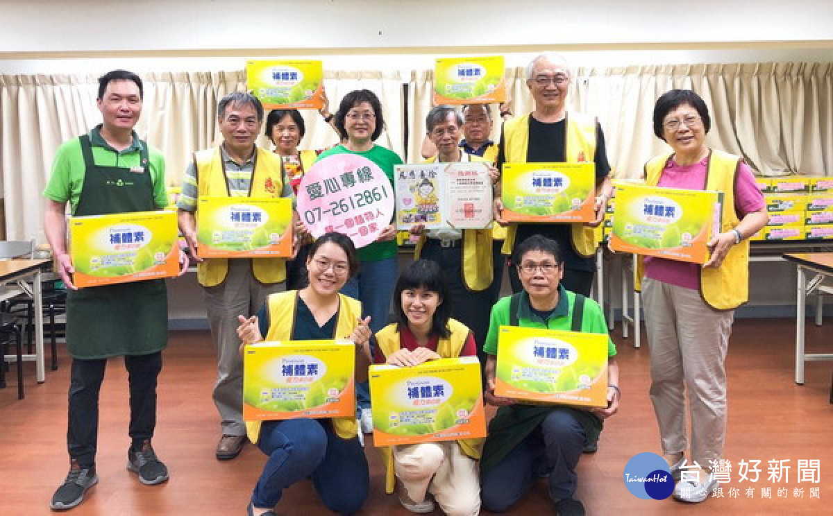 ▲福智尼僧團偕南海觀音佛教基金會捐贈補給品支持植物人服務。（圖／記者 許高祥 翻攝）