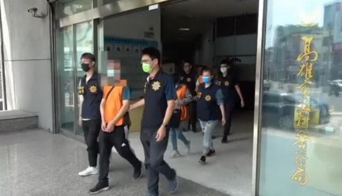 高市警破獲假檢警詐團 查獲百萬現金、名車