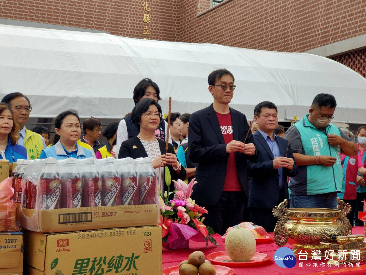 八卦山牌樓修繕工程開工。圖/記者鄧富珍攝