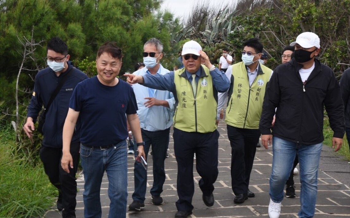 澎湖府會考察青灣仙人掌公園、雙湖園水資源回收中心建設