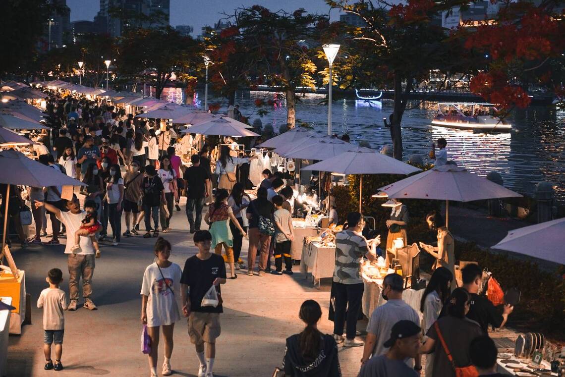 漾新聞|愛河市集週末延長續辦 啤酒花園推優惠