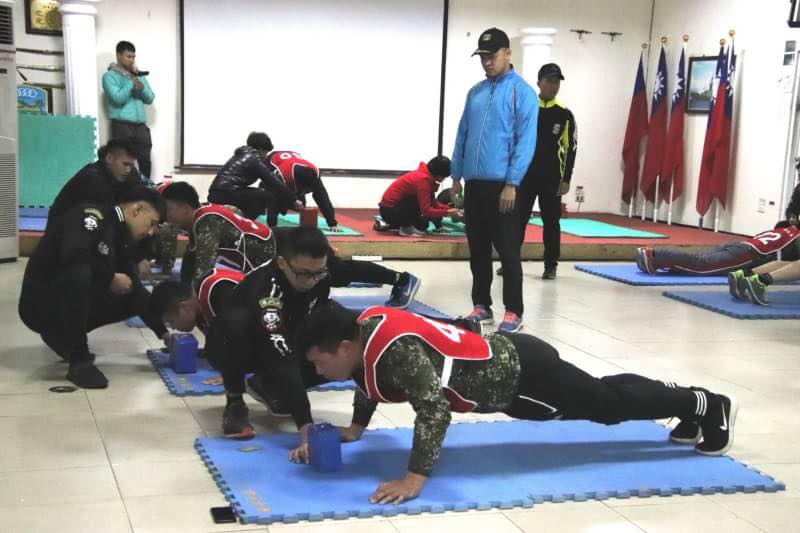 軍人體測發生身體不適倒地送醫。圖為體測資料照片並非本事件當事人