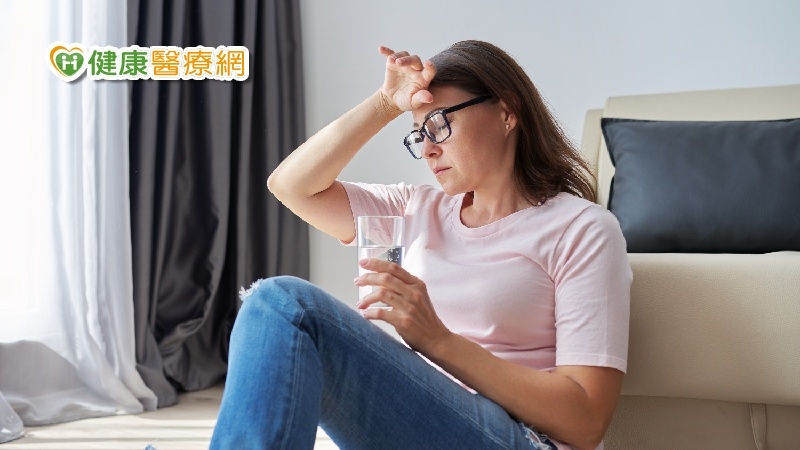 更年期燥熱又易怒! 中醫「滋陰清熱」減緩三大症狀