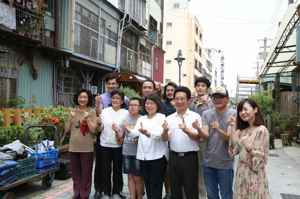 市長探班華麗計程車