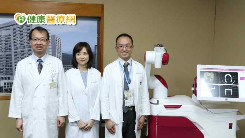 機器人輔助定位手術!找出「頑固型癲癇」深層病灶 患者擺脫27年癲癇困擾