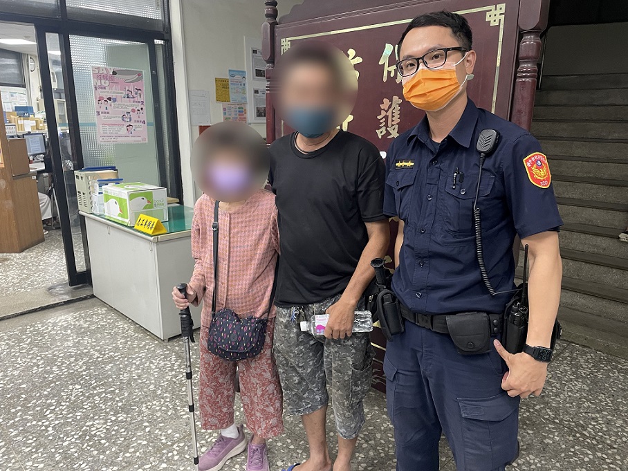 ▲圖說:怕影響子女工作,阿嬤口風超緊,警突破心防助返家 (圖/台中市政府提供)