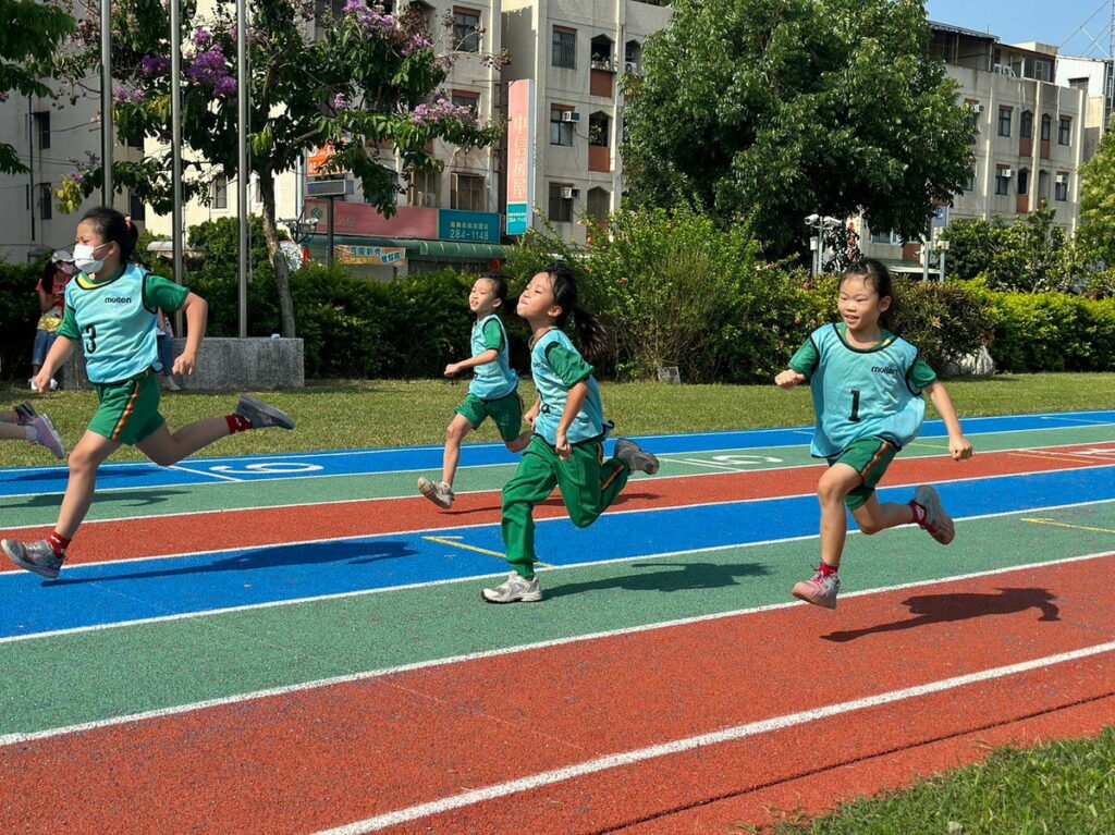 志航國小新跑道吸睛