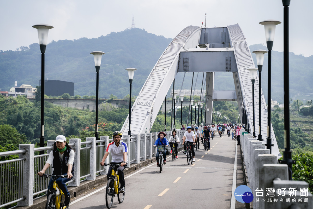 世界自行車日中部場路線經東豐自行車綠廊及后豐鐵馬道,全程約16公里。