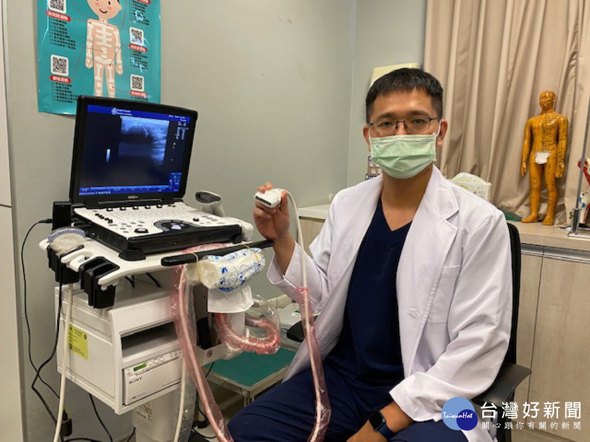 醫生解說。林重鎣