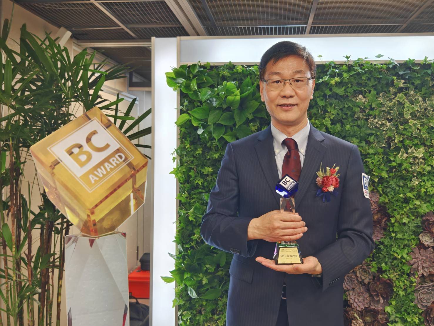 【新聞稿】中華資安國際自研產品SecuTex 榮獲COMPUTEX Best Choice Award_照片