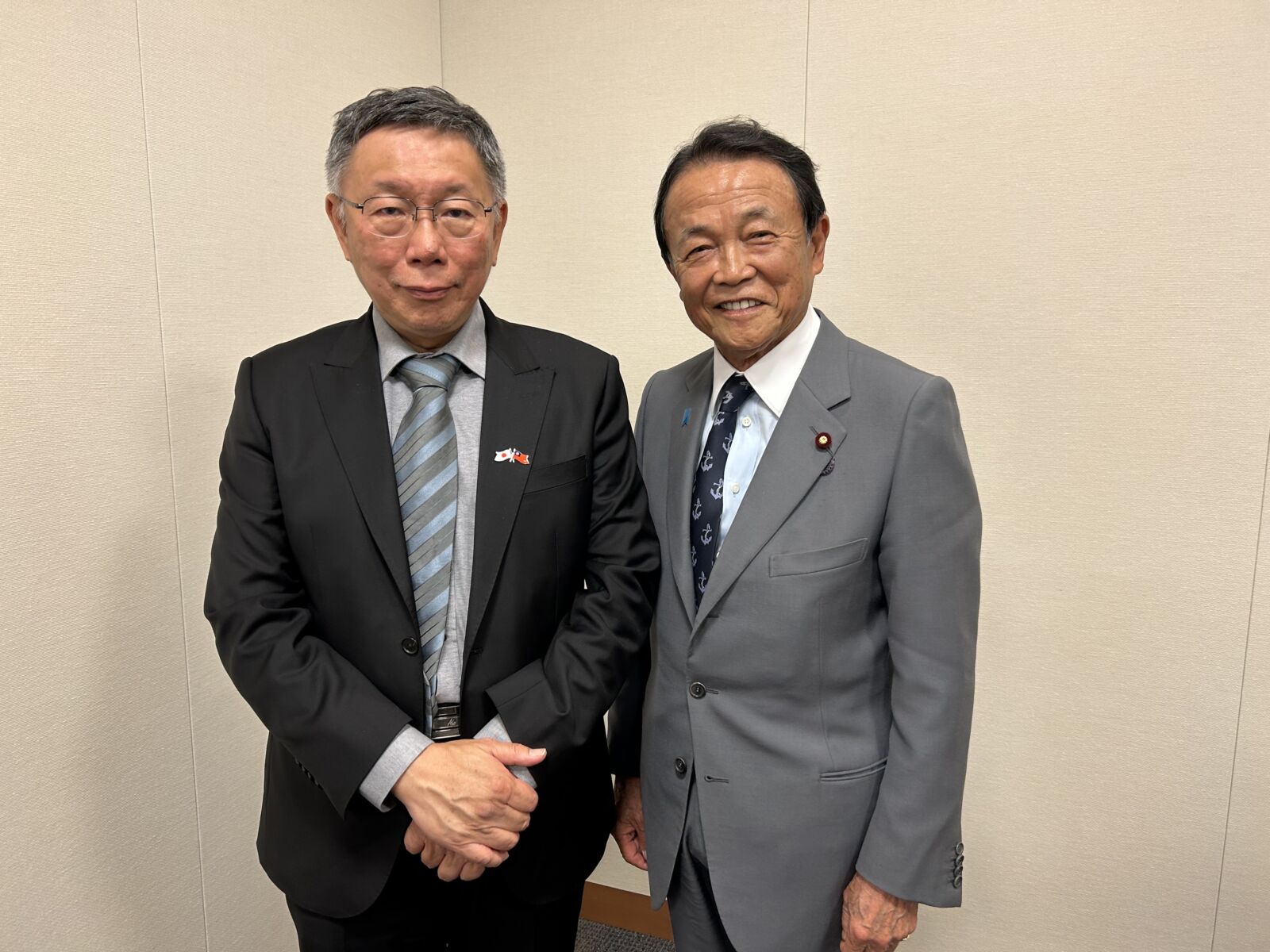 訪日再會一前首相!柯文哲會麻生太郎 一小時談台日中三角關係 302 訪日再會一前首相!柯文哲會麻生太郎 一小時談台日中三角關係 301