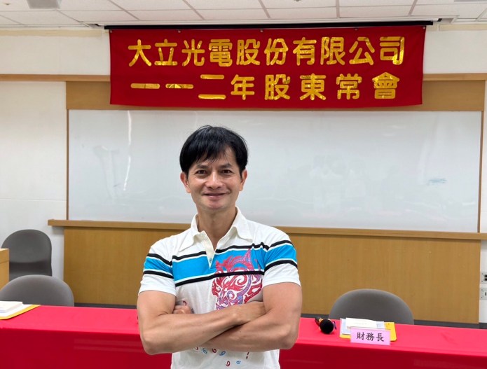 藝界大戶!一張單就賺進117萬 呂嘉興今出席股王大立光股東會成亮點