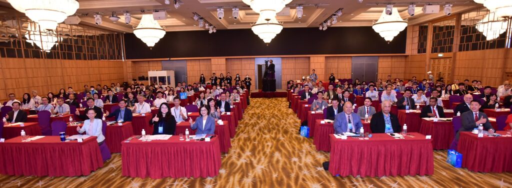 2023臺灣海洋國際論壇全場大合影。(圖/海洋委員會提供)