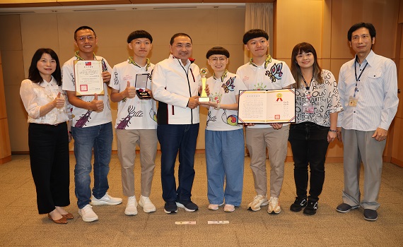 侯友宜勉勵新北哈客青年智庫團秉持初衷、發光發熱