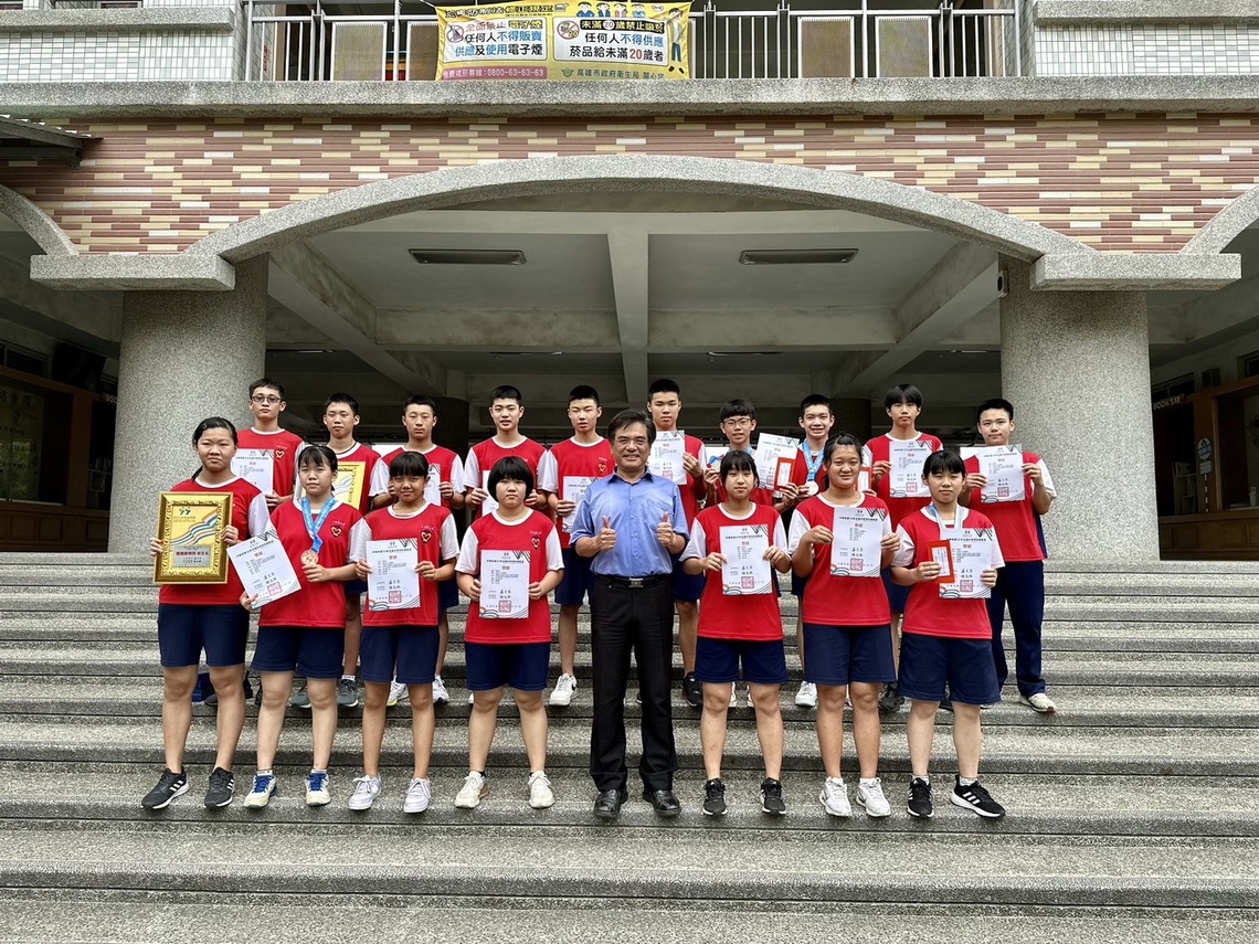 漾新聞|五福國中桌球隊佳績頻傳 連三年全中運拿大獎3生獲選國手並有10生錄取雄中體育班