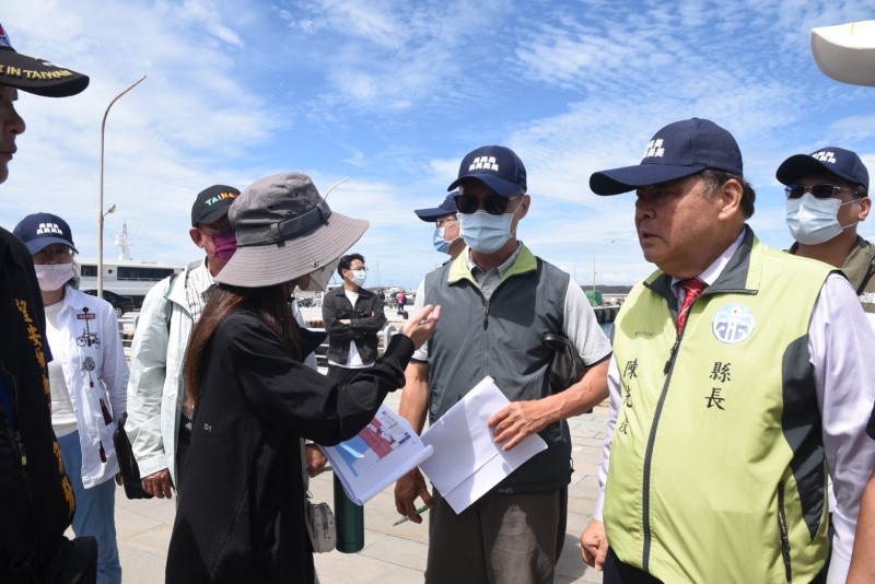 澎湖縣議員張仁和、陳佩真縣政總質詢考察七美、望安建設