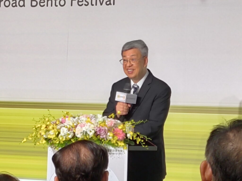 圖說:行政院陳建仁院長今天(6月9日)親臨參加2023第8屆鐵路便當節開幕式。