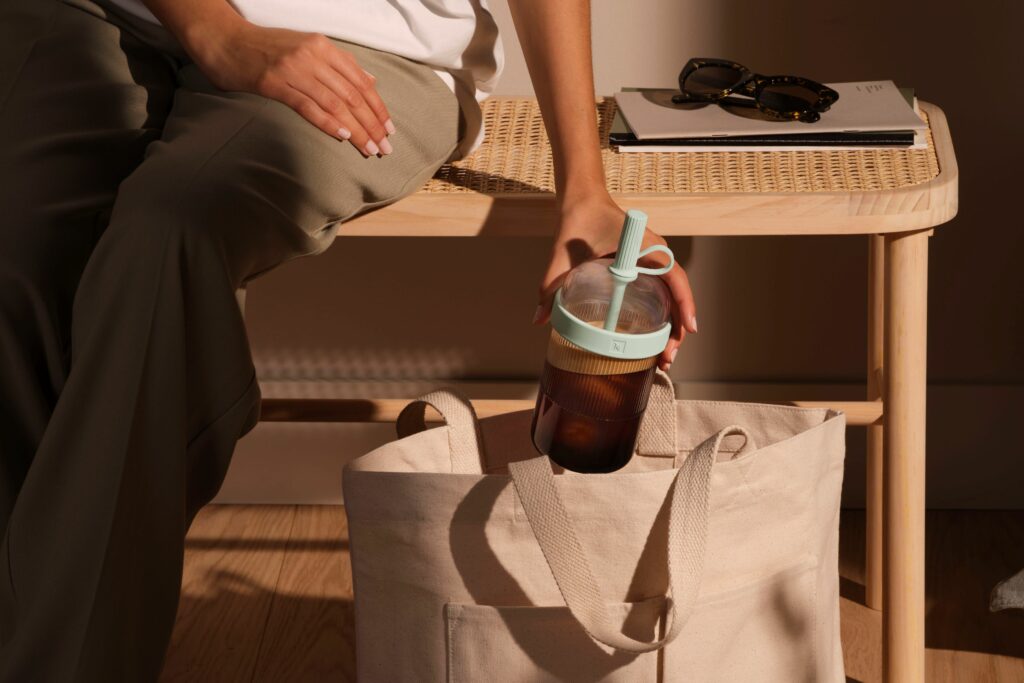 Nespresso 夏日隨行杯(售價:1,200元) 。