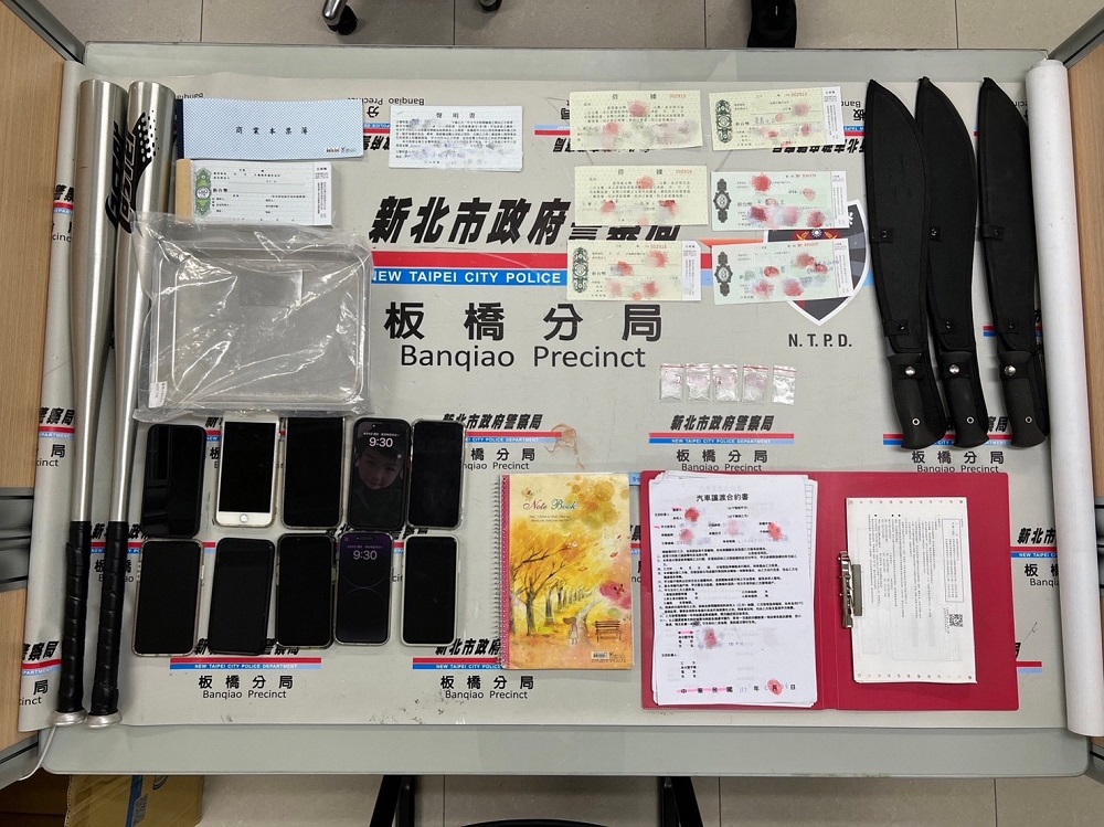 開發公司藏社區半夜聚賭 警逮7人涉重利罪還查獲K毒 288 開發公司藏社區半夜聚賭 警逮7人涉重利罪還查獲K毒 287