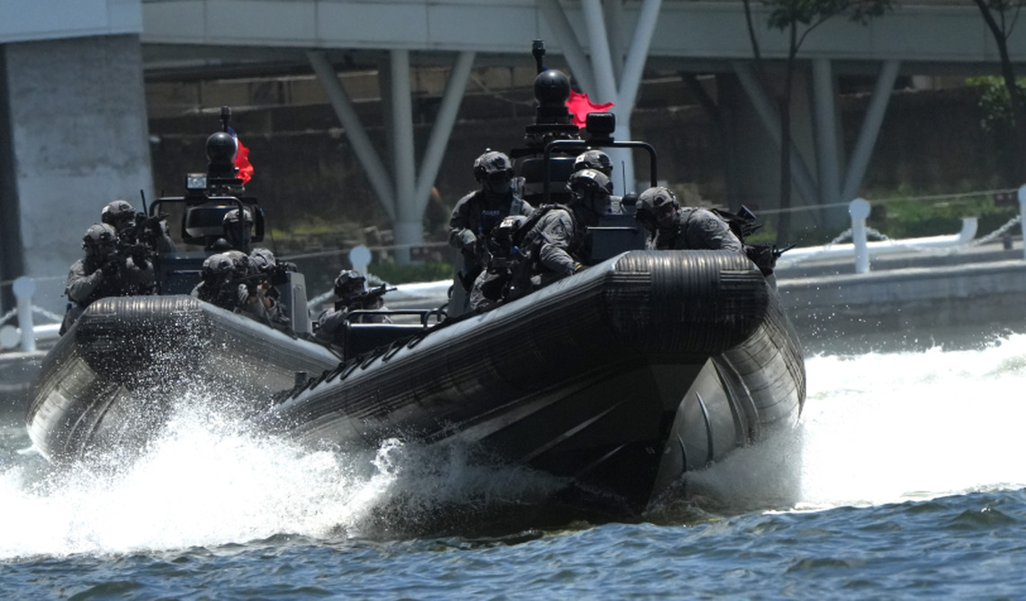 「海安11號」實兵操演氣勢磅礡 海陸空聯合作戰共同維護我海域安全