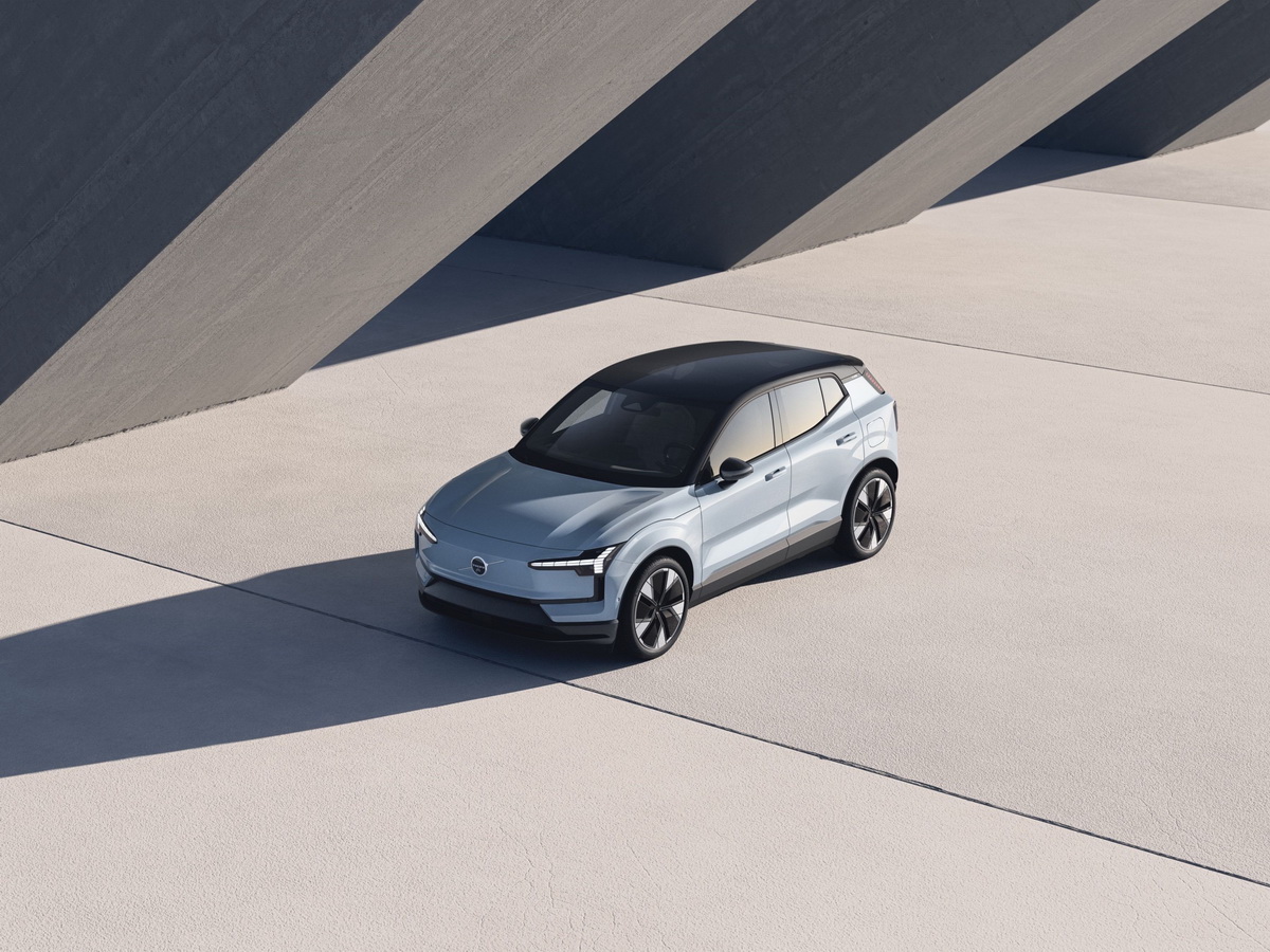 VOLVO 正式向全球發表品牌有史以來最小型的純電休旅 ─ EX30,擁有升級快速充電效率、針對都會交通的安全科技等優勢,帶給人們更安全、更方便、更愉快同時兼具環境友善的用車體驗