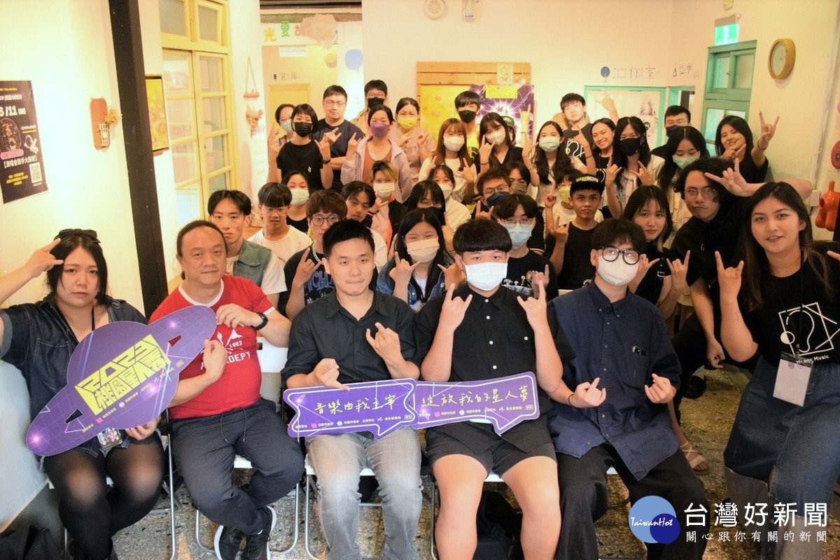 周杰倫御用鼓手與紐約傳奇錄音錄音師現場說法,分享流行音樂大師私藏秘技。