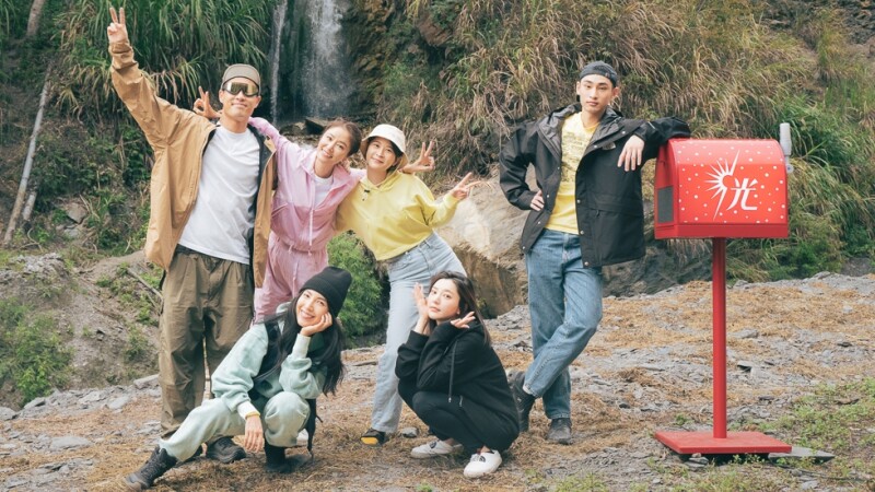 林心如崩潰!領成員野營 組馬桶、淋浴設備野外洗澡 林心如崩潰!領成員野營 組馬桶、淋浴設備野外洗澡