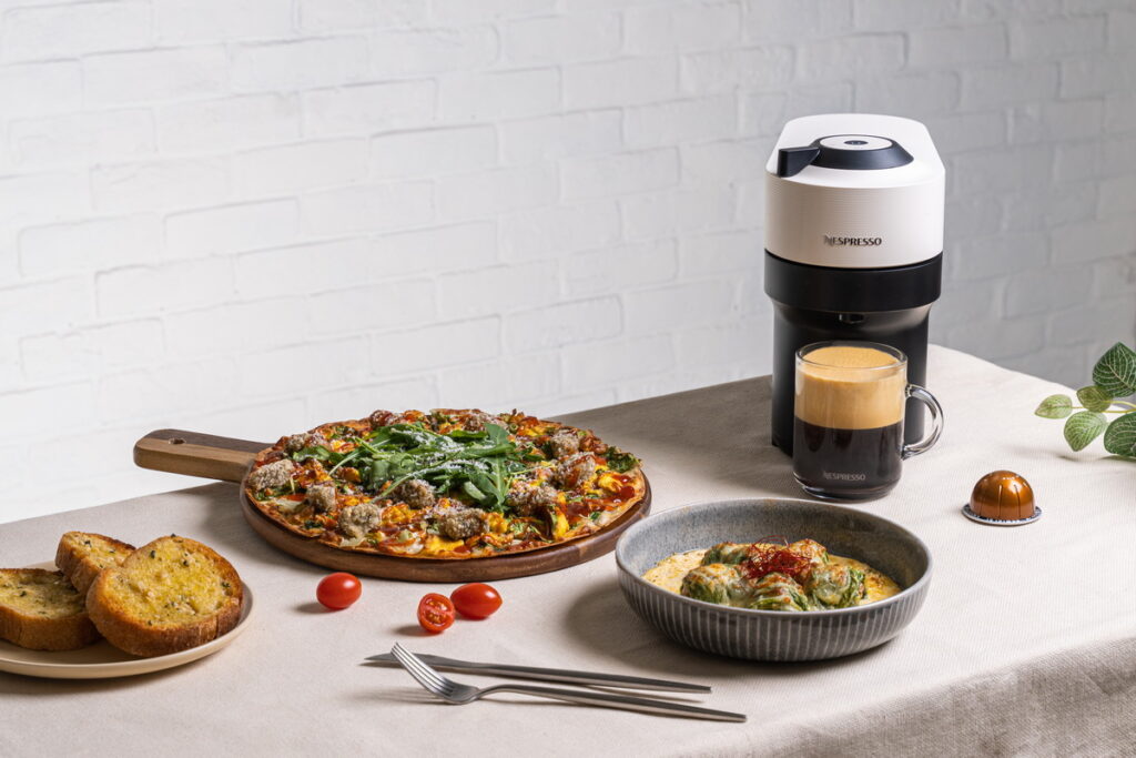 Nespresso X Miacucina聯名餐點即日起至7月2日在Miacucina台北信義店、復興店、台南西門店限量開賣,活動期間還有機會兌換Nespresso臻選厚萃咖啡。