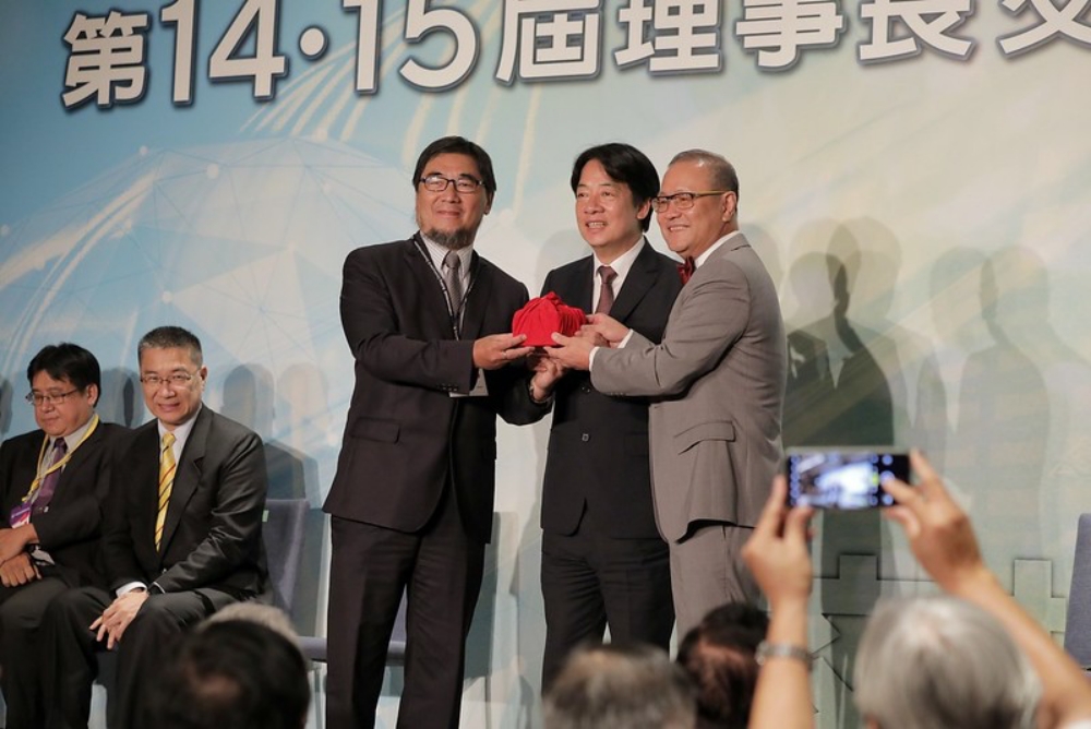 全國建築師公會理事長堅不改選爭綠營不分區立委 北市建築師公會發聲明駁不實指控 281